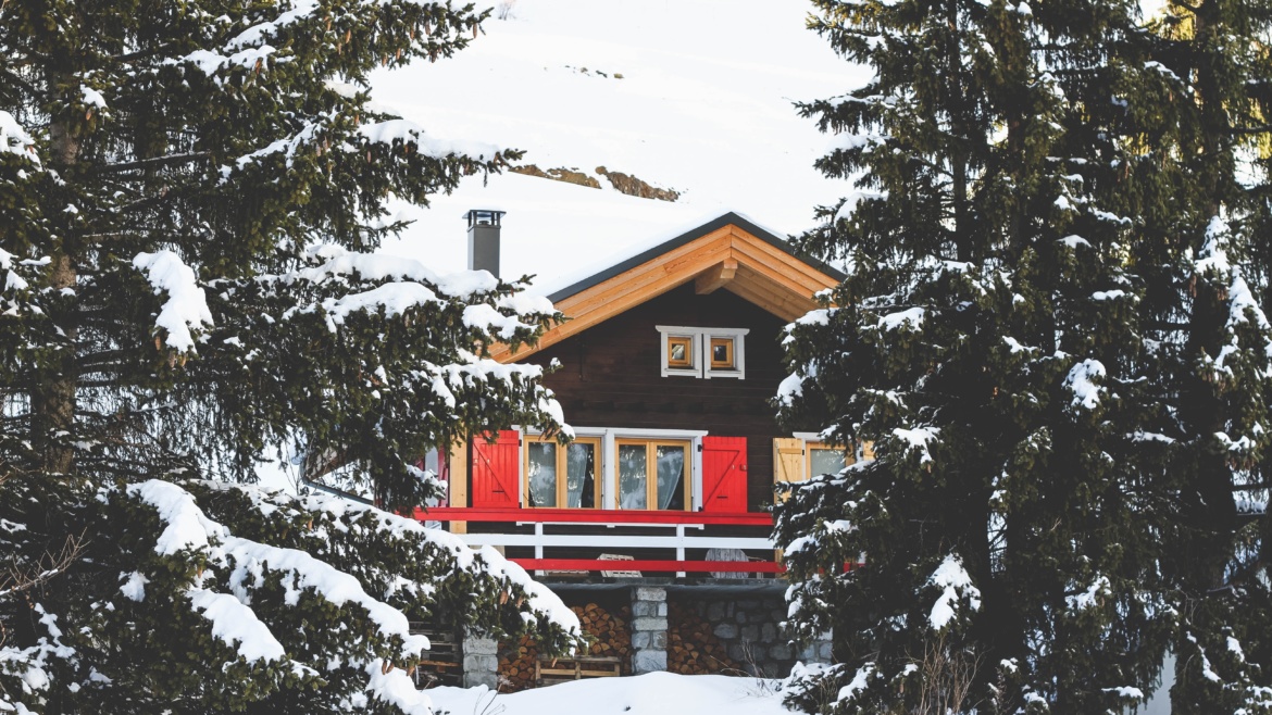 Going High Tech – Smart Ways to Protect Your Cottage in Winter